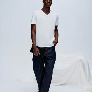 NWT ATM Men's White V-Neck Tee Size S
